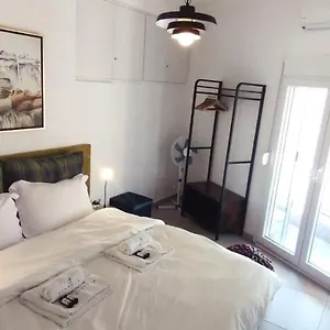 zennova-9-city-center-pearl.hotels-of-thessaloniki.com/