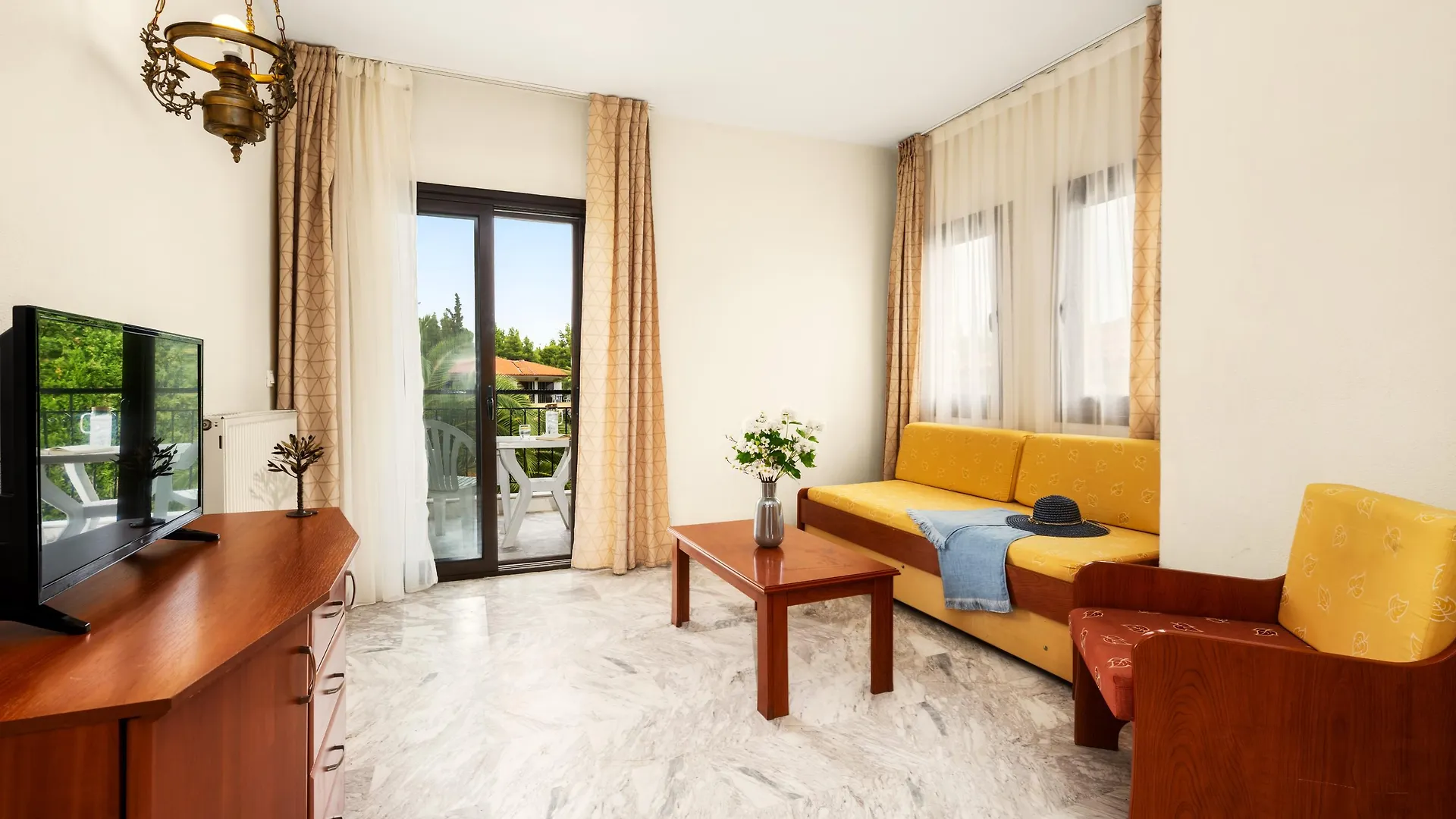 Chrousso Village Paliouri 4*,